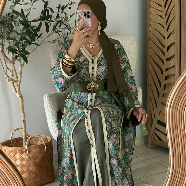 Caftan porté, publié sur Instagram